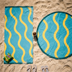 Waves beach towel — rectangle