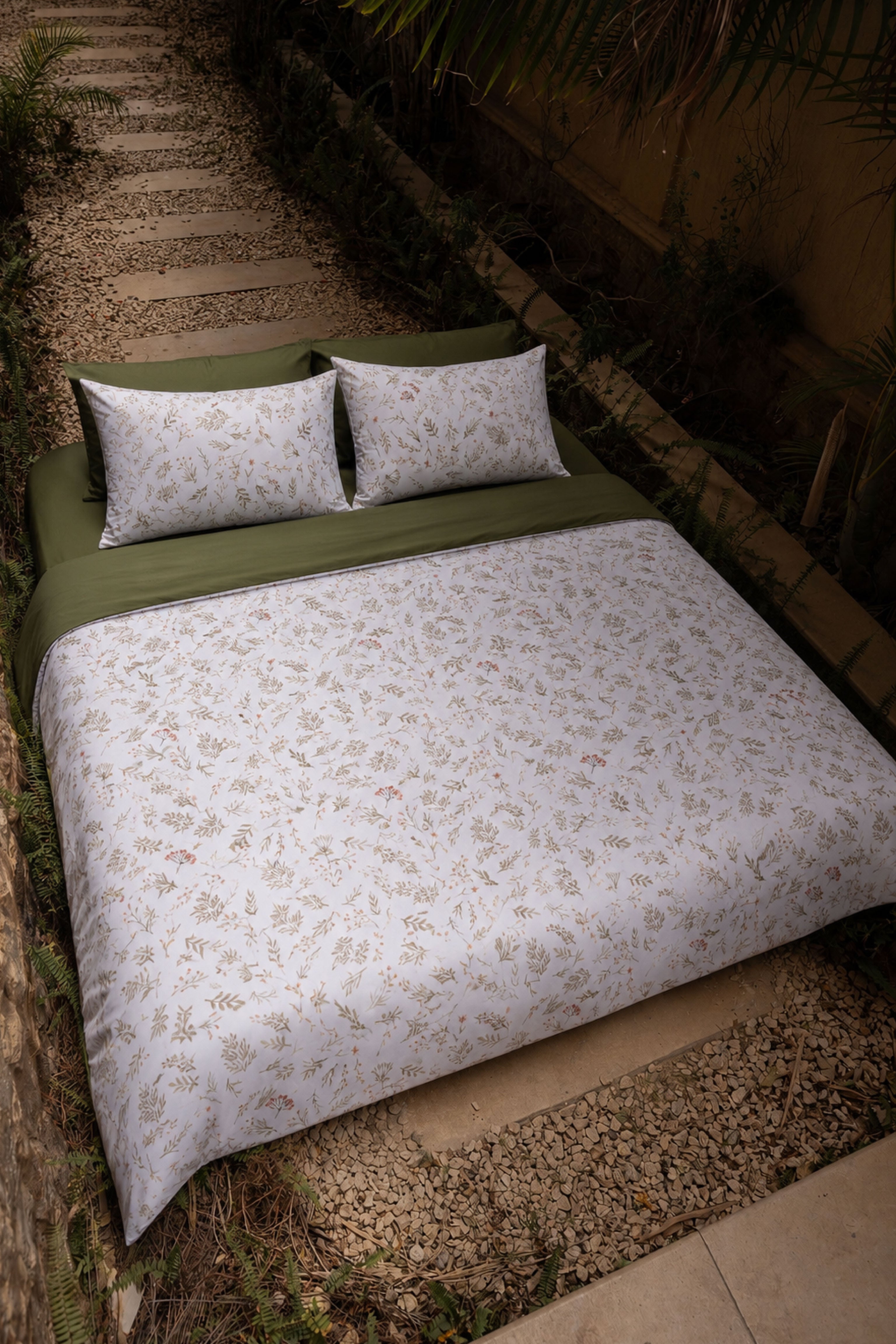 Enta Omri Set · انت عمري
